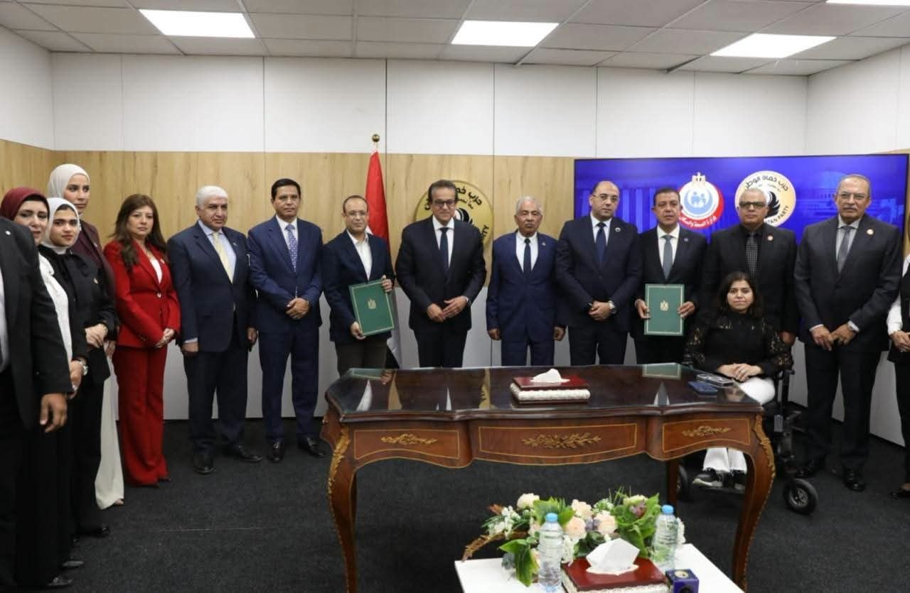 لتوفير العلاج بالمجان في القرى.. الصحة تحالف جهودها مع حماة الوطن لإطلاق قوافل طبية بجميع المحافظات