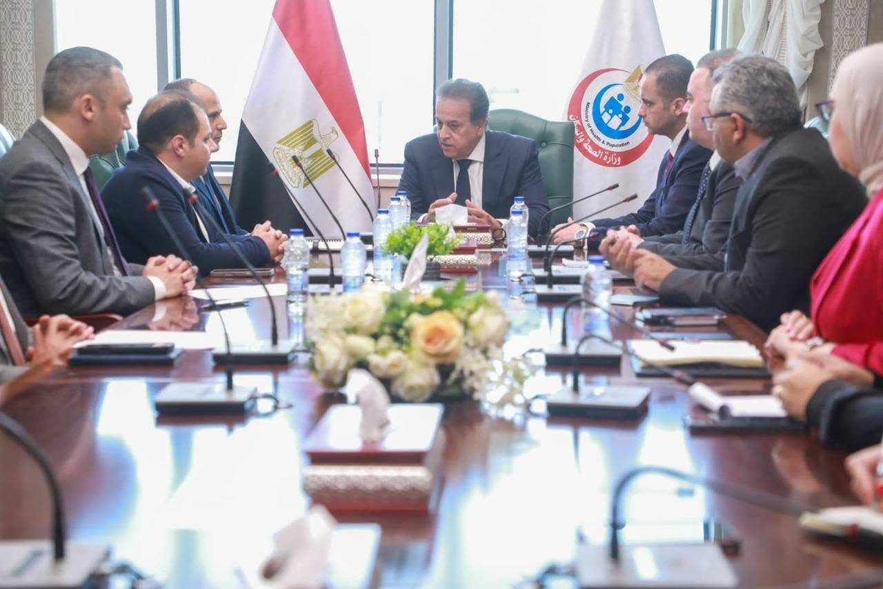 الدكتور خالد عبدالغفار، وزير الصحة