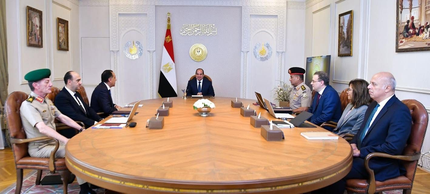 الرئيس السيسي يتابع ملف التعيينات والترقيات