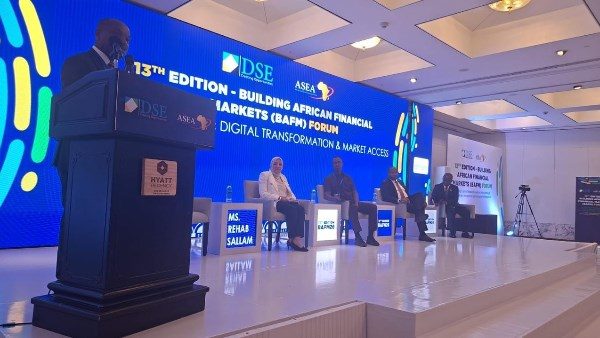 بناء البورصات الإفريقية