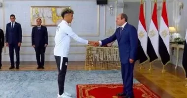 إمام عاشور بعد تكريم السيسي: "نعاهد مصر أن نحمل اسمها بفخر أمام العالم