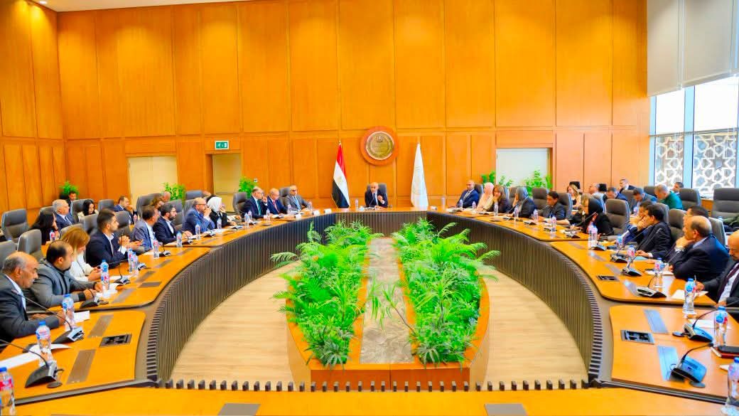 وزير التعليم يلتقي ممثلي المدارس الدولية لبحث تطوير المنظومة التعليمية