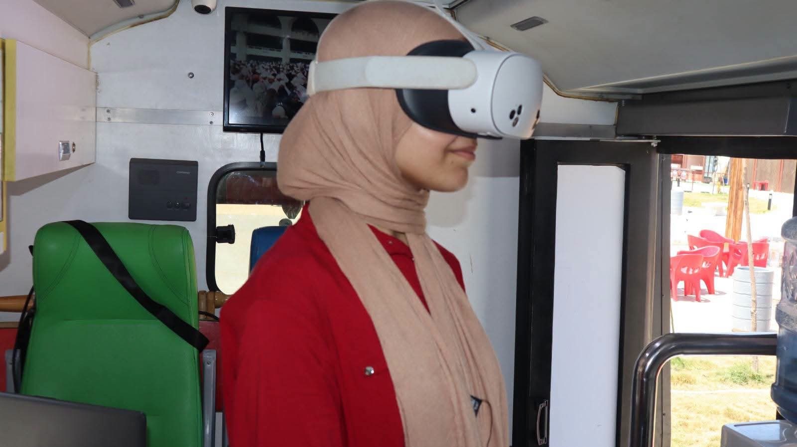 المكتبة المتنقلة تواصل جولاتها بالبحيرة. أنشطة ثقافية وتعليمية مبتكرة للأطفال بمنتزه إدكو الدولي