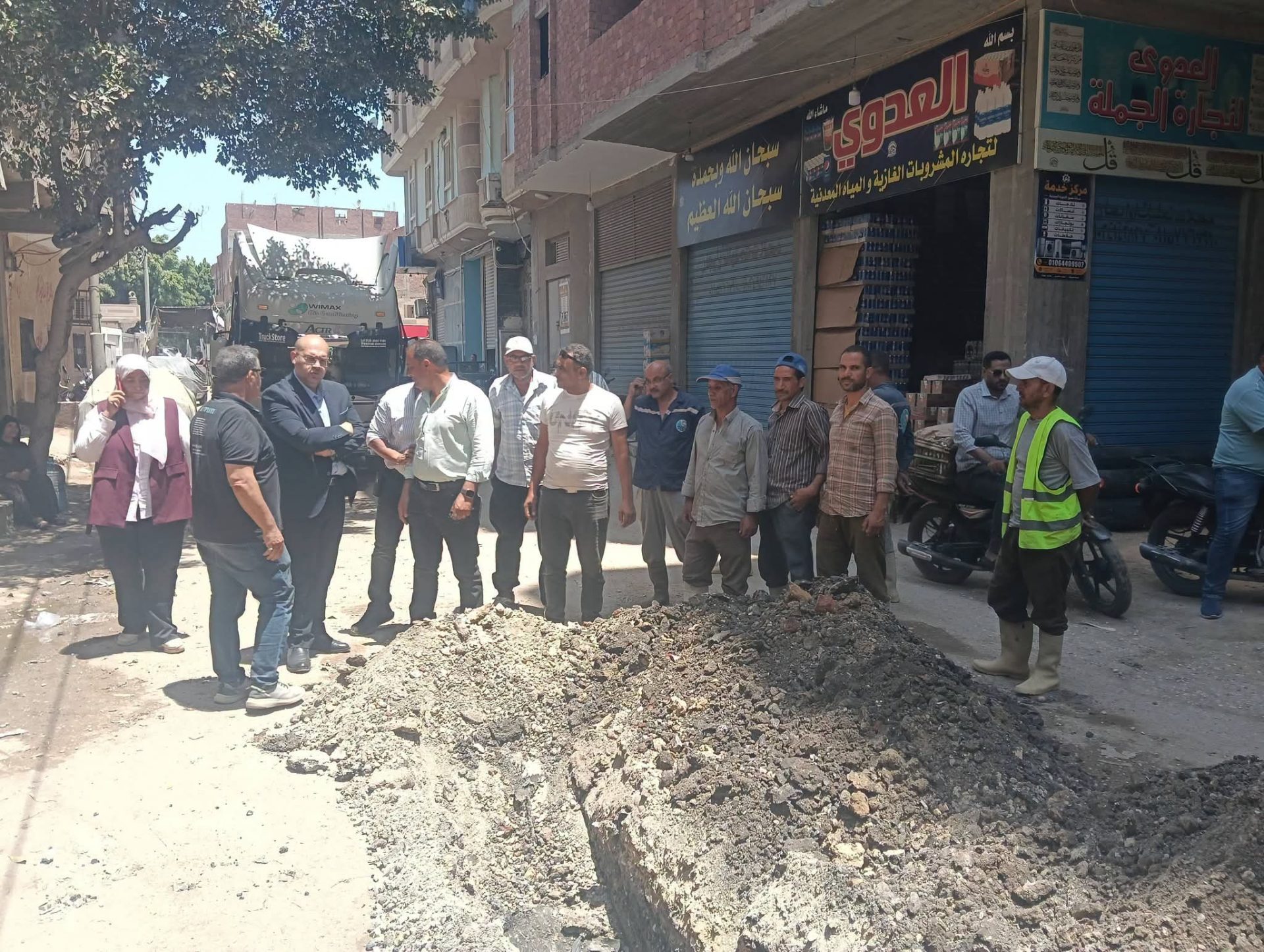 إنهاء أزمة الصرف الصحي.. نائب محافظ الجيزة يوجه بسرعة تنفيذ خط الطرد الجديد ببرك الخيام