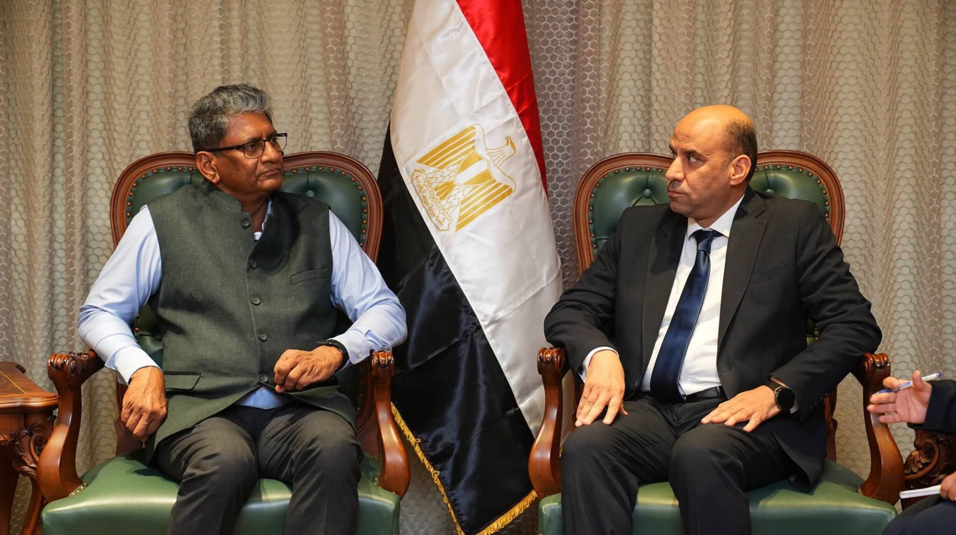 وزارة العمل