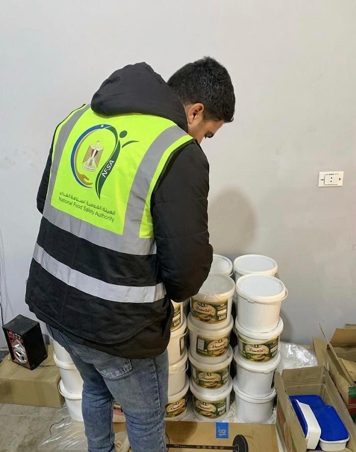 طحينة مجهولة المصدر