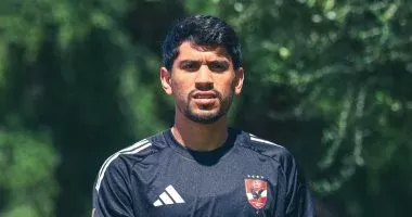 المصري يضع الرتوش الأخيرة لضم محمد شكري.. ويستبعد 3 لاعبين من قائمته