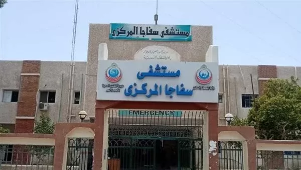 بالأسماء والتفاصيل.. إصابة 28 عاملًا في انقلاب سيارة ربع نقل بطريق سفاجا - الغردقة