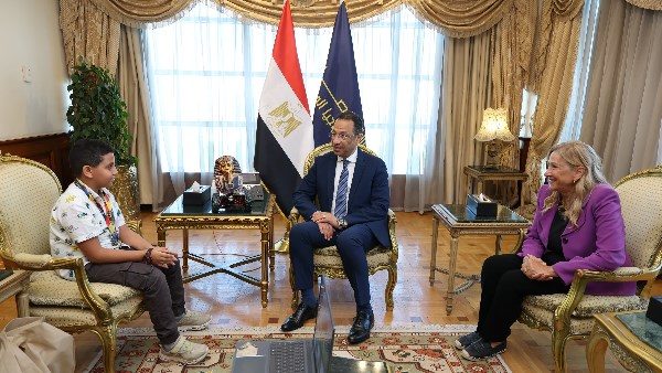 المهندس رأفت هندي وزير الاتصالات وتكنولوجيا المعلومات