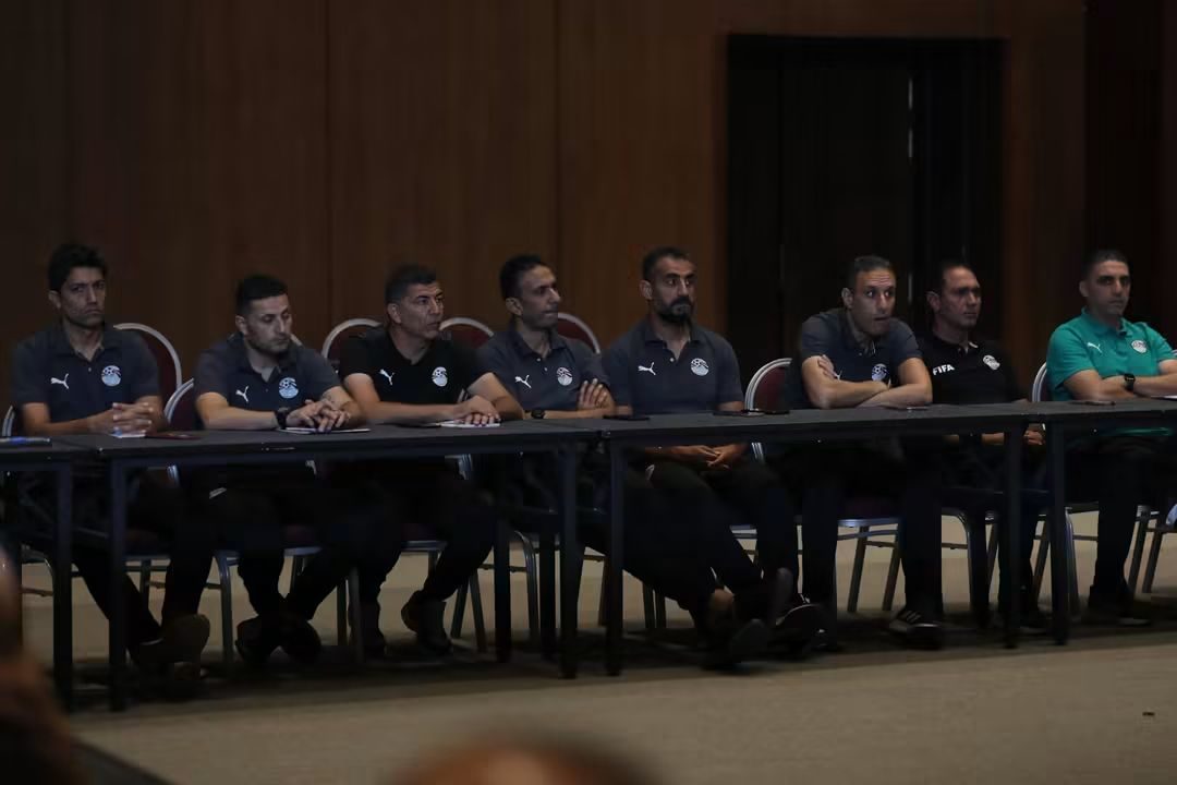 60 دارسًا يشاركون في دورة إعداد محاضرين الحكام باتحاد الكرة