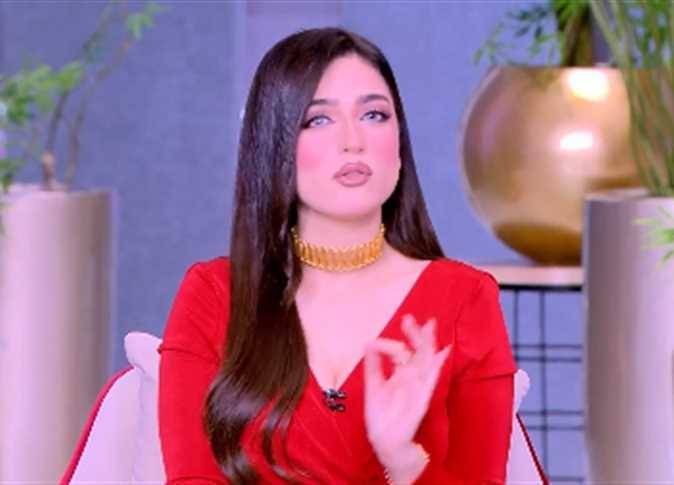 انتي فاضية أوي يا شيماء.. ياسمين عز تتخذ إجراءات قانونية ضد المسيئين إليها بعد تداول منشور مفبرك