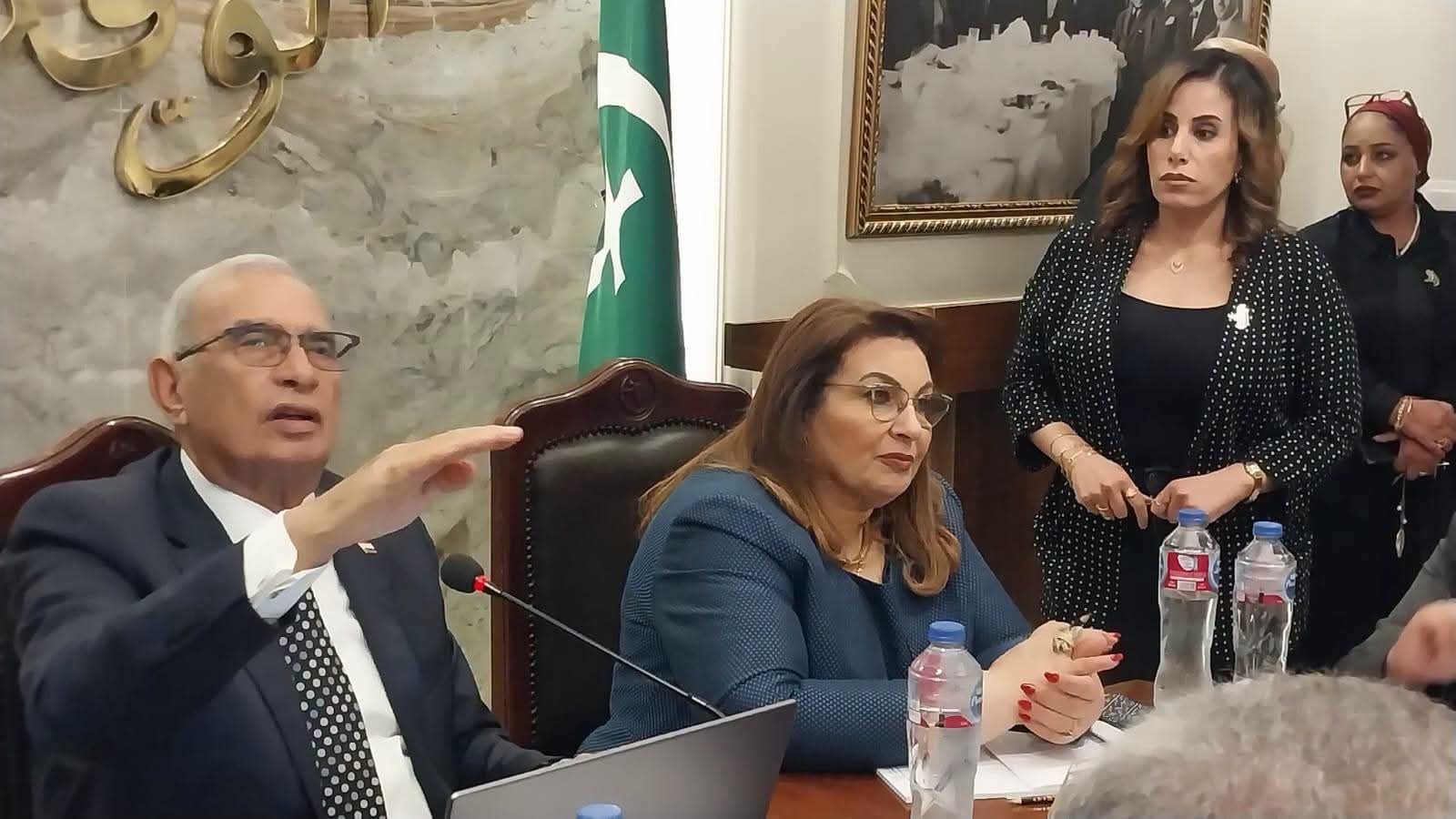 جانب من الاجتماع