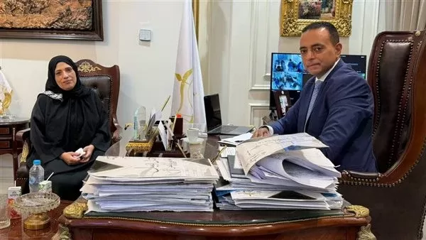 المحامي أحمد نبيل وأسرة المجني عليه