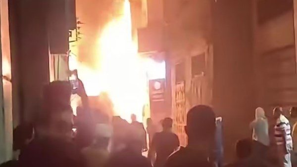 دون إصابات.. اندلاع حريق داخل مخبز فى نجع حمادي بقنا