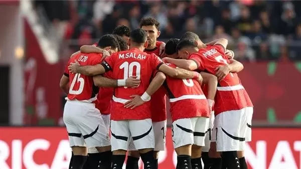 منتخب مصر بالقميص الأحمر أمام جنوب السودان في تصفيات أمم إفريقيا 2027