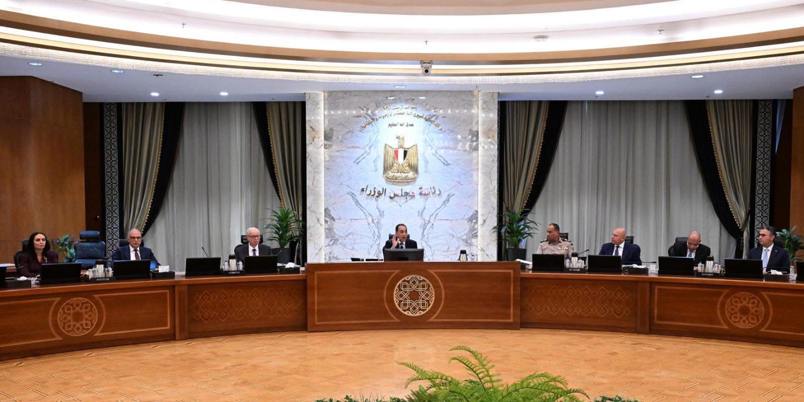 مدبولي: الحكومة ملتزمة بنهج المكاشفة والمصارحة وسنطرح جميع التحديات التي واجهت الدولة وما زالت.. كما سنطرح للنقاش مستهدفاتنا للمرحلة القادمة