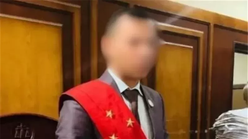 حبس القاضي المزيف 10 سنوات في 3 قضايا وتأجيل استئناف حكم النصب