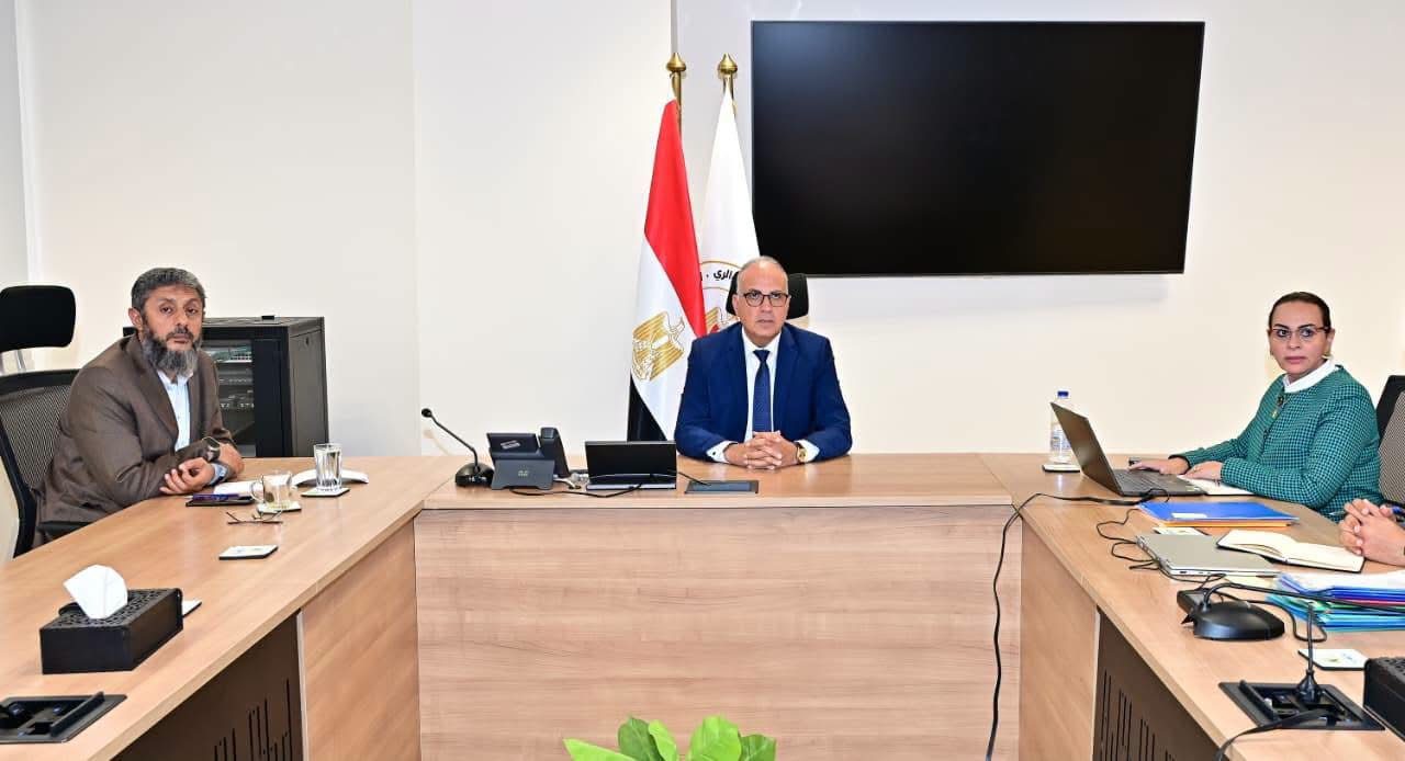 وزير الري: الدراسات أكدت على كفاءة مشروعات الحماية من ارتفاع سطح البحر المتوسط بأراضي الساحل الشمالي للدلتا